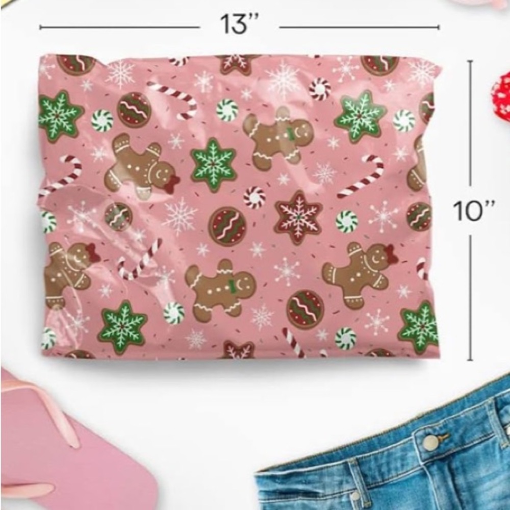 Set of 24 polymailers 10x13 Christmas themed pink gingerbread men print - Picture 2 of 2